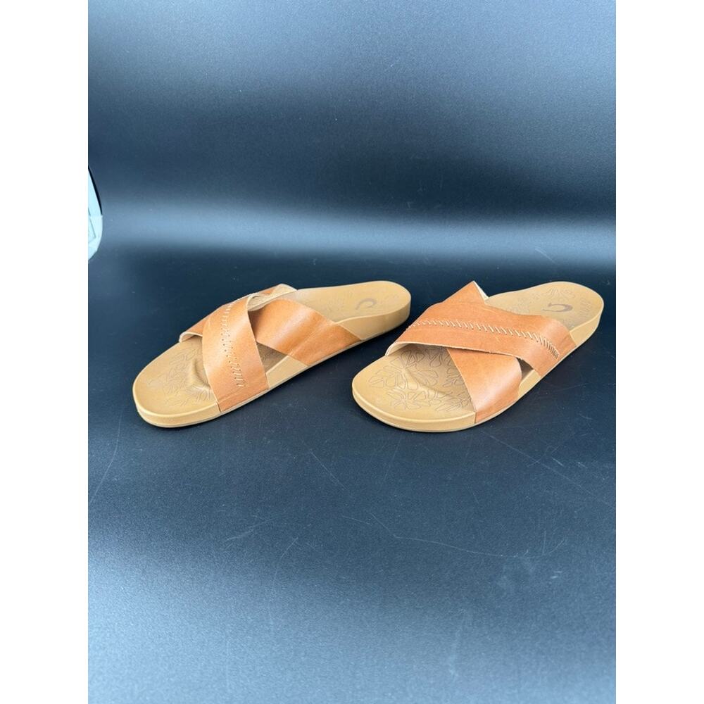 OluKai Kipe'a Olu Sandals Womens 10 Sahara Leather Slide Comfort 20460 FMFM - Picture 6 of 8